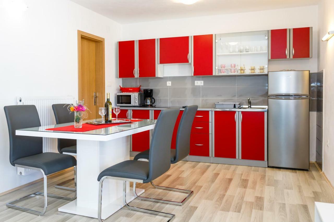 Apartman Dobrila Vrh  Kültér fotó