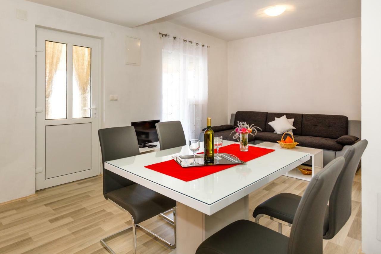 Apartman Dobrila Vrh  Kültér fotó